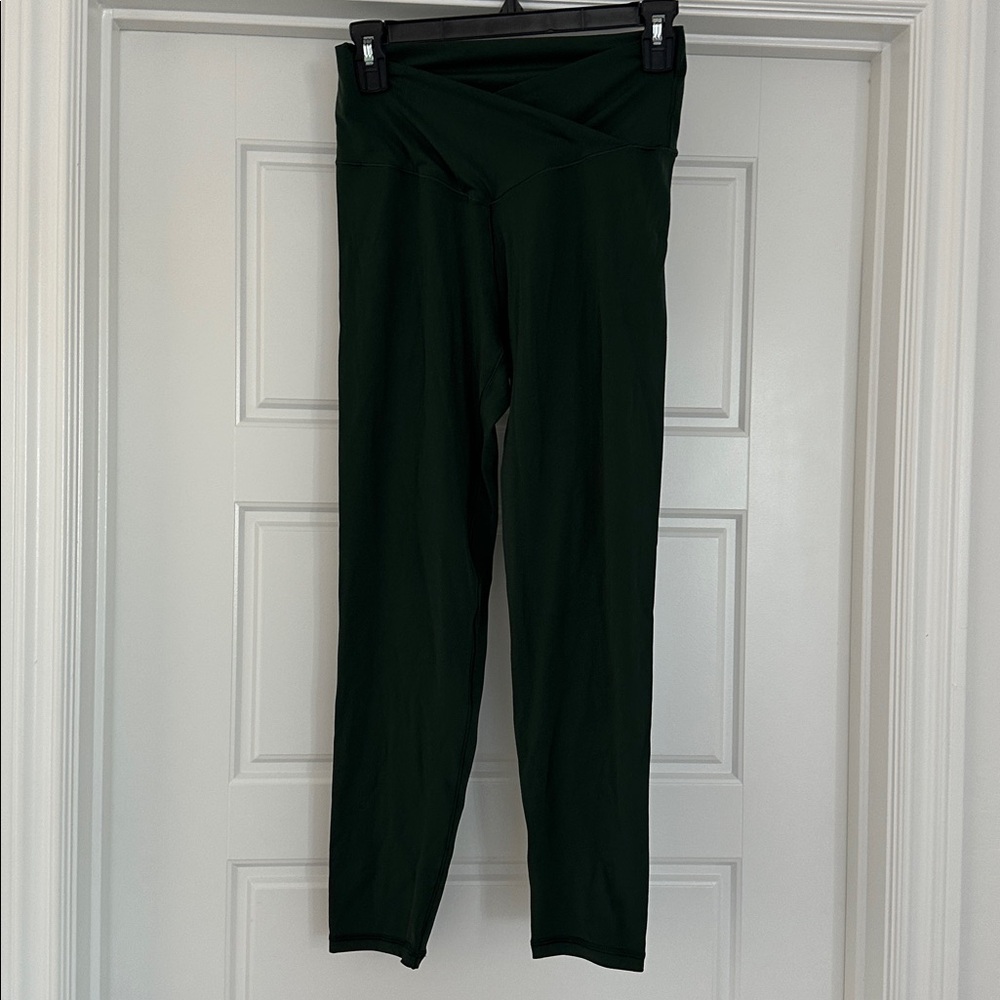 OFFLINE By Aerie Real Me High Waisted Crossover Legging - Picture 3 of 7